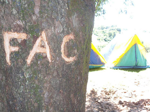 Leia mais sobre o artigo Acampamento FAC evangeliza adolescentes na Paróquia Santa Rita de Cássia